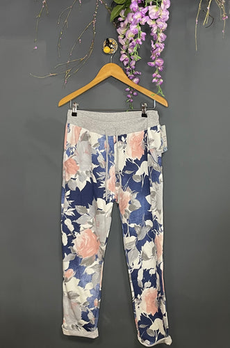 Magic pants in Light Denim with Flowers